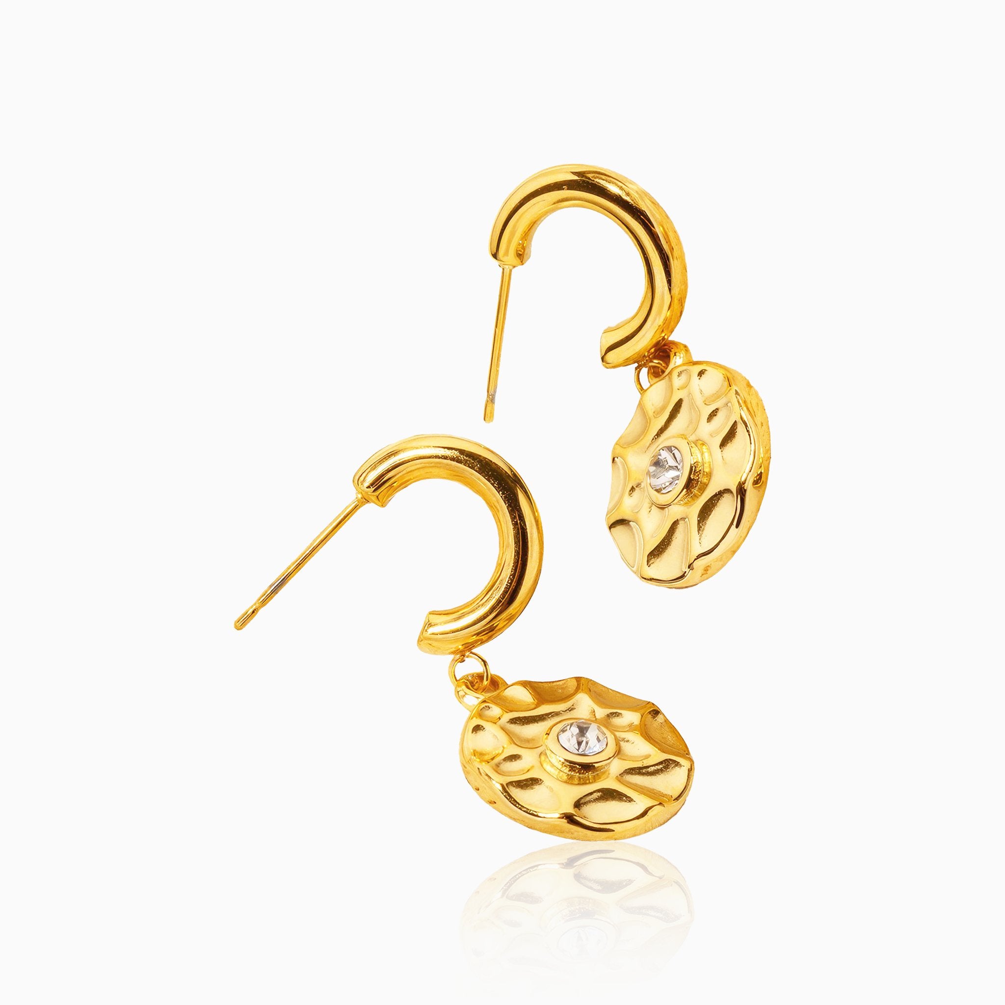 Geometric Diamond Circle Earrings - Nobbier - Earrings - 18K Gold And Titanium PVD Coated Jewelry