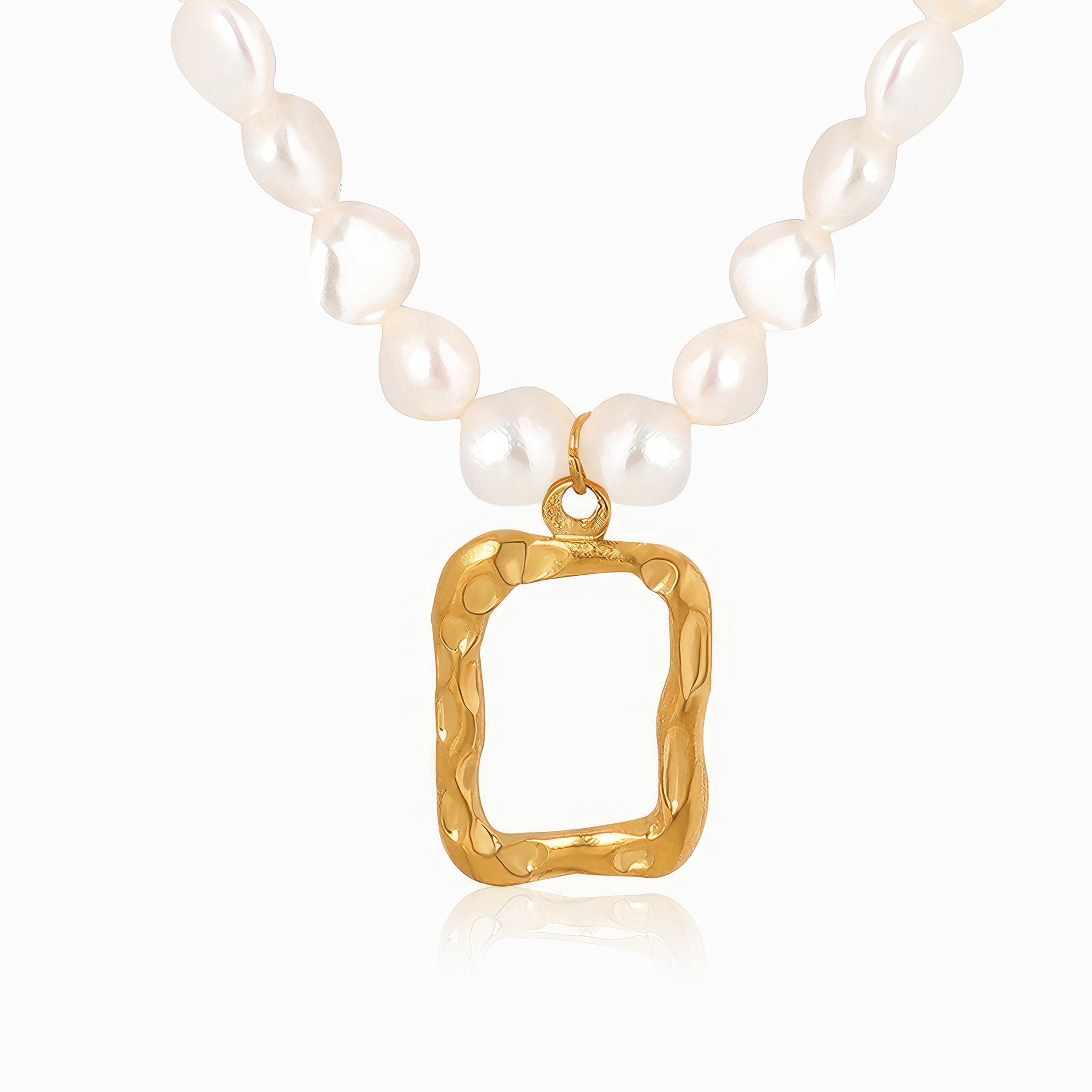 Pearl & 18K Gold Necklace with Square Embossed Design - Nobbier - Gold Necklace - 18K Gold And Titanium PVD Coated Jewelry